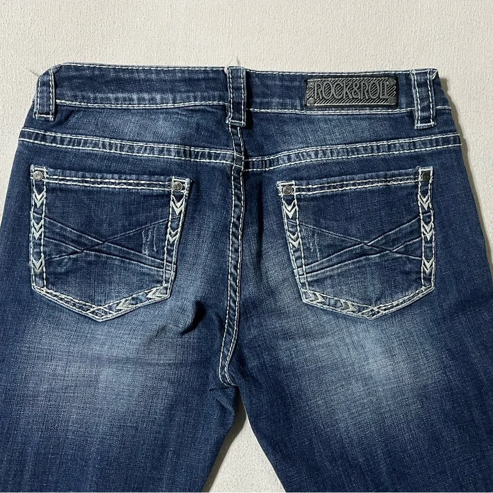 Rock & Roll Women’s 30x31.5‎ Rival Low Rise Boot Cut Cowgirl Distressed Jeans